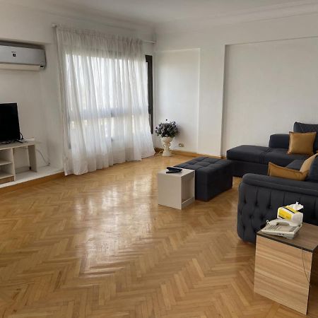 Heliopolis Modern 2Bdr Apartment Кайро Екстериор снимка