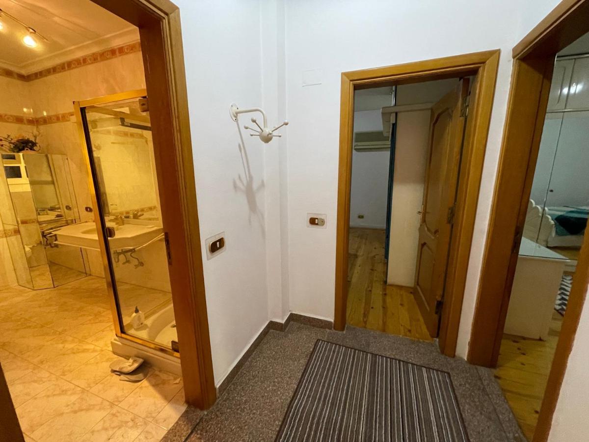 Heliopolis Modern 2Bdr Apartment Кайро Екстериор снимка
