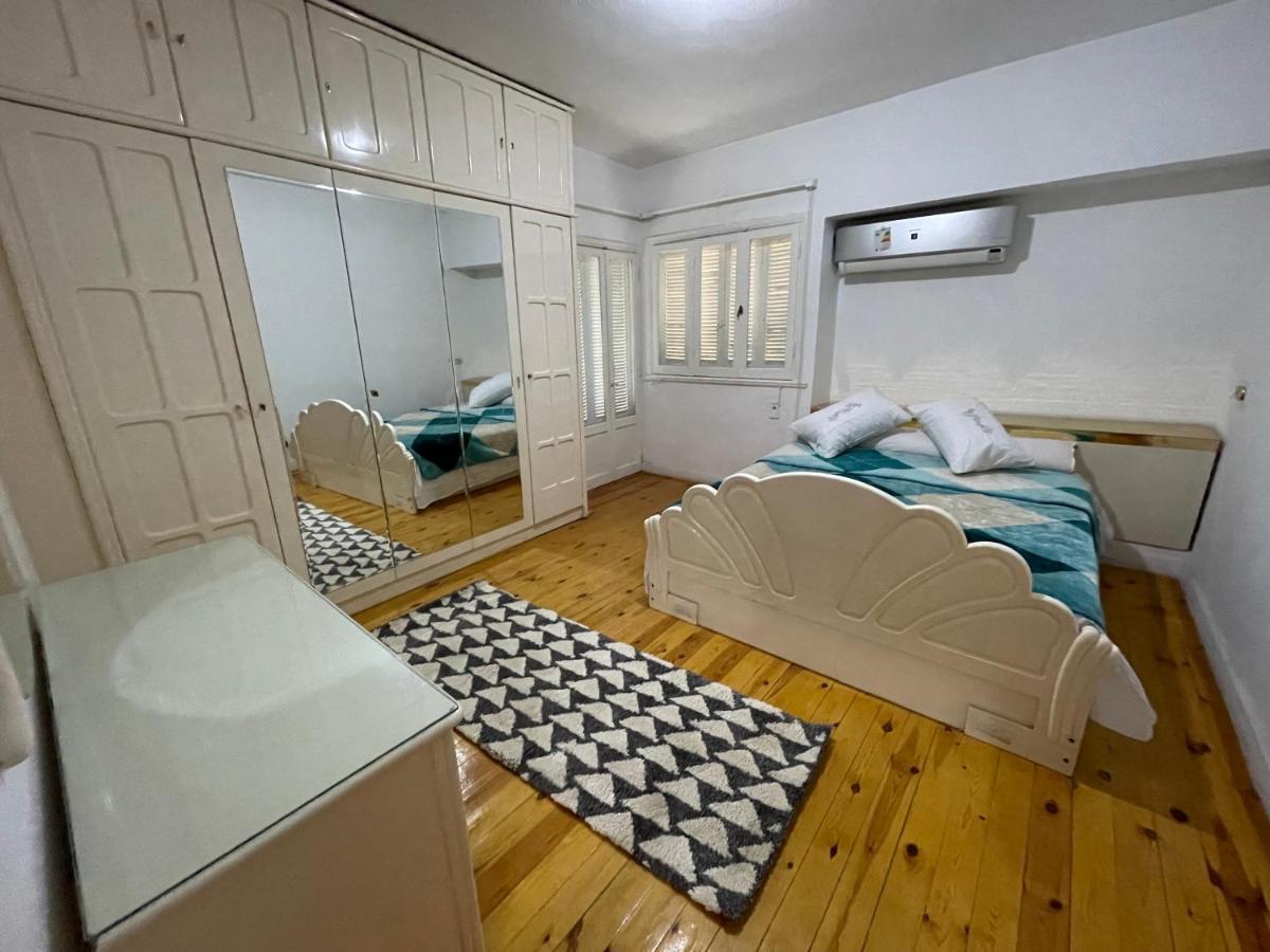 Heliopolis Modern 2Bdr Apartment Кайро Екстериор снимка