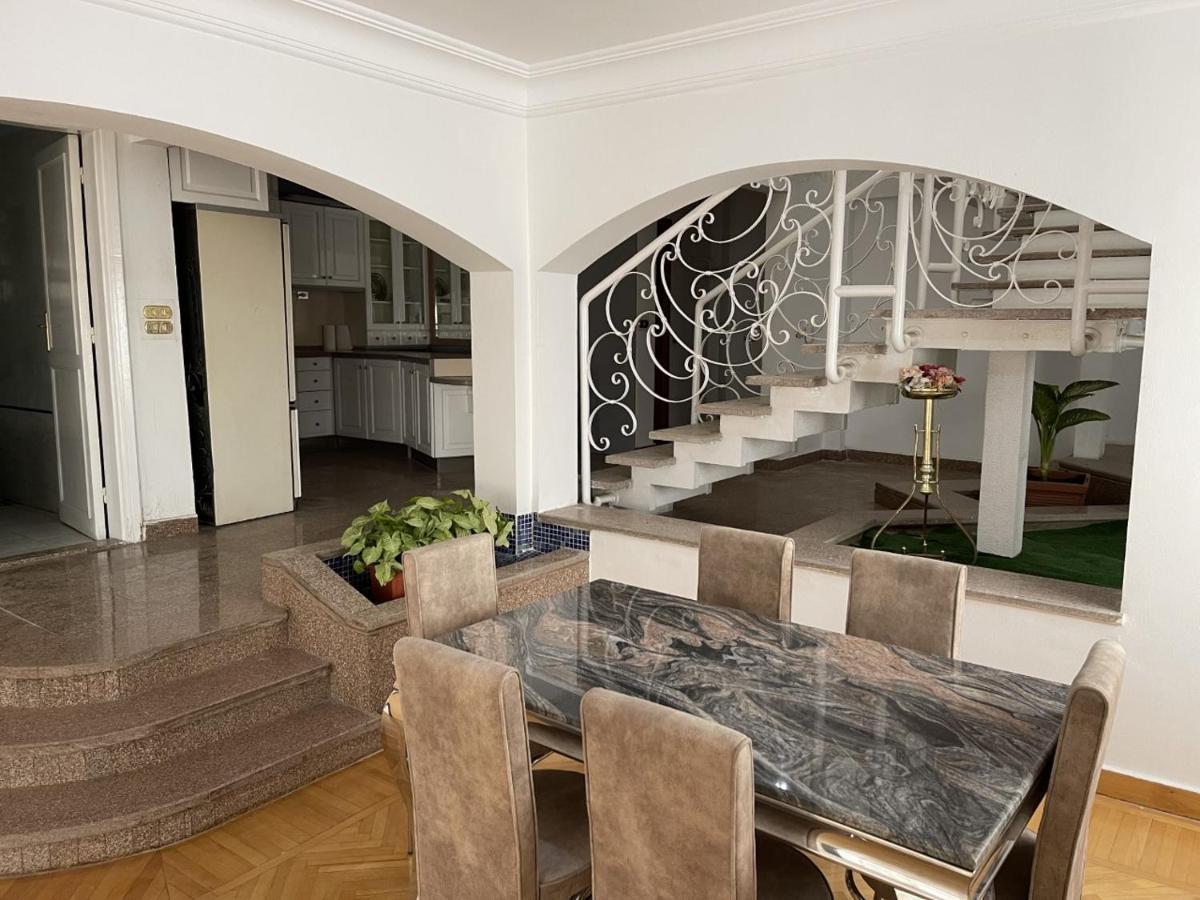 Heliopolis Modern 2Bdr Apartment Кайро Екстериор снимка
